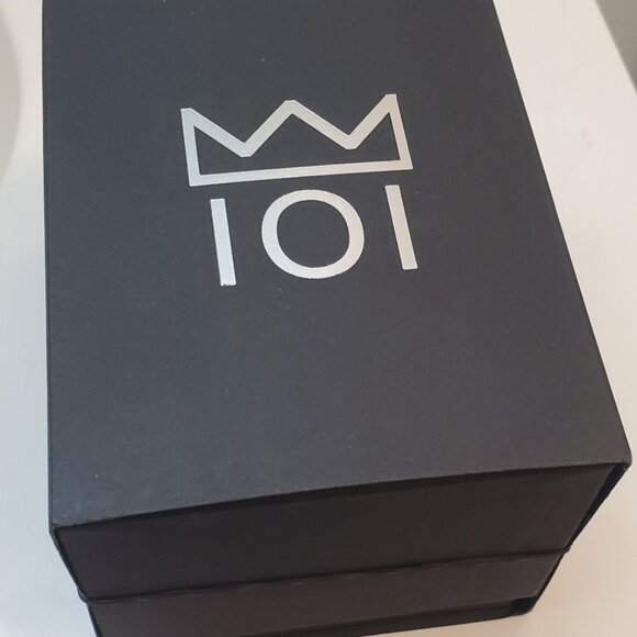 Hyakuichi 101 Chronograph GMT watch, brand new in box - Picture 8 of 8